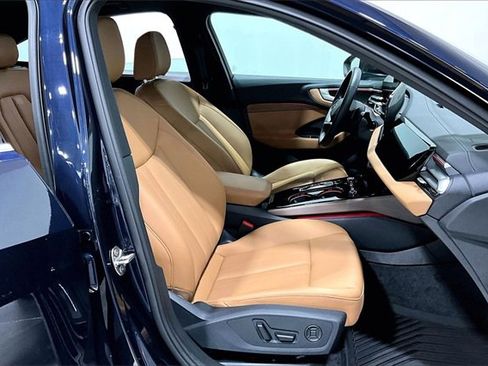 Used 2025 Audi A5 2.0T Premium w/ Convenience Package image 7