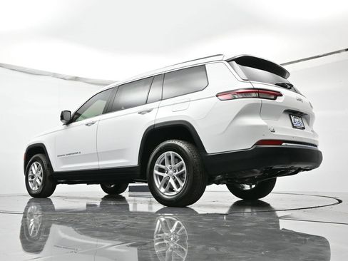 New 2025 Jeep Grand Cherokee L Laredo image 49