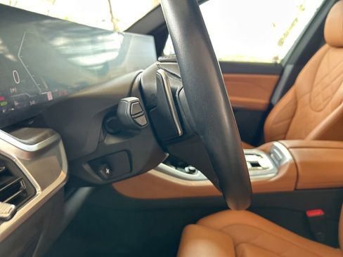 Used 2024 BMW X5 sDrive40i w/ Parking Assistance Package image 49