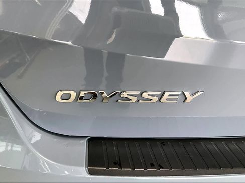 Used 2024 Honda Odyssey Sport image 7