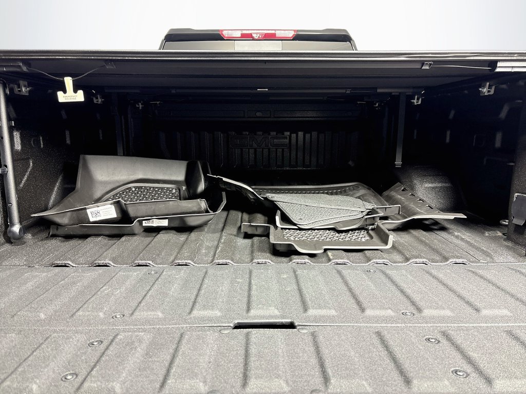 Certified 2025 GMC Sierra 3500 Denali Ultimate AWD/4WD image 31