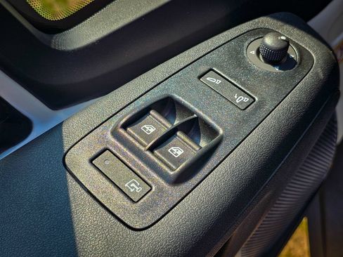 New 2026 RAM ProMaster 1500 w/ Convenience Group FWD image 10