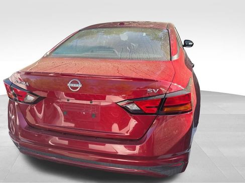 Used 2023 Nissan Altima 2.5 SV image 15