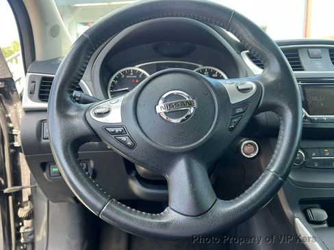 Used 2017 Nissan Sentra SV image 14