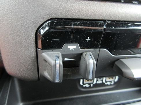 Used 2022 RAM 1500 Rebel w/ Rebel Level B Equipment Group AWD/4WD image 21
