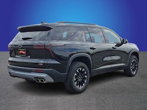 Certified 2025 Chevrolet Traverse Z71 w/ Driver Confidence Package AWD/4WD image 4