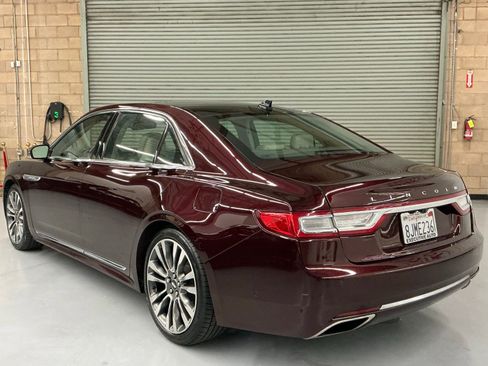 Used 2019 Lincoln Continental Reserve image 7