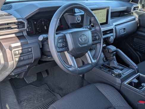 Used 2026 Toyota 4Runner SR5 AWD/4WD image 14