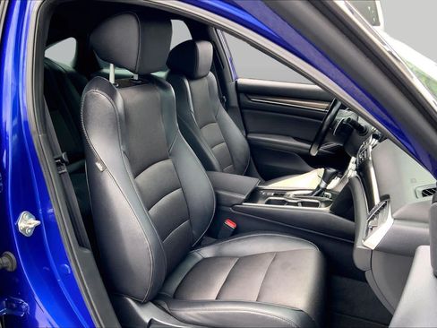 Used 2020 Honda Accord Sport image 9