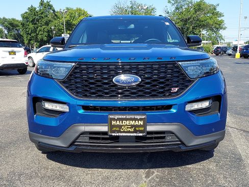 Used 2020 Ford Explorer ST w/ ST High-Performance Pack AWD/4WD image 2