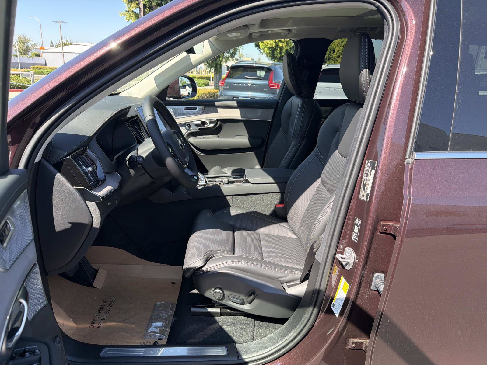 New 2027 Volvo XC90 B6 Ultra AWD/4WD image 13