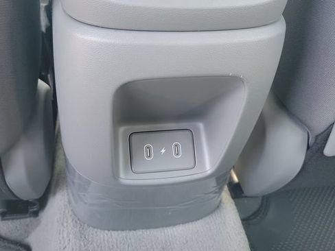 New 2026 Hyundai Elantra SE FWD image 24