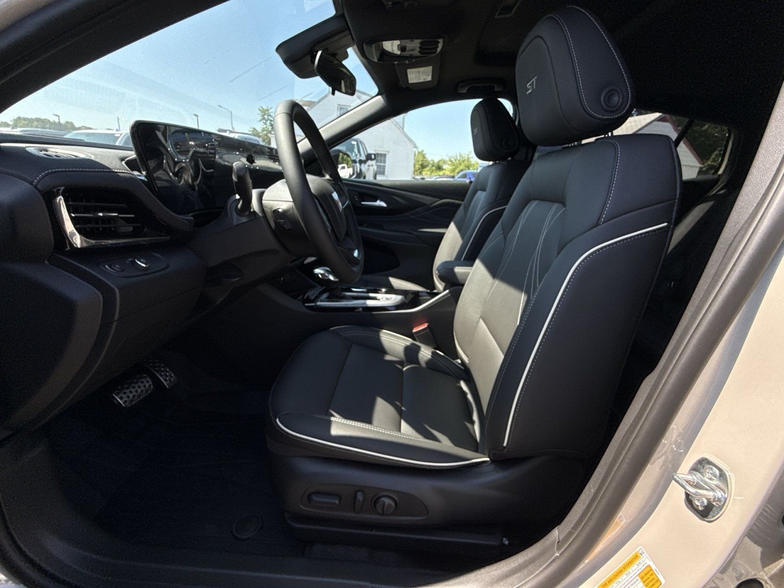 New 2026 Buick Envista Sport Touring w/ Studio Series FWD image 13