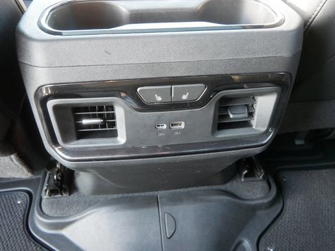 Used 2022 GMC Sierra 1500 AT4 w/ AT4 Premium Package AWD/4WD image 20