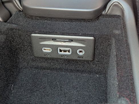Used 2023 Chevrolet Corvette Stingray Preferred Cpe w/ Battery Protection Package RWD image 31