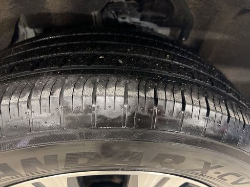 Certified 2023 Nissan Rogue SV image 43