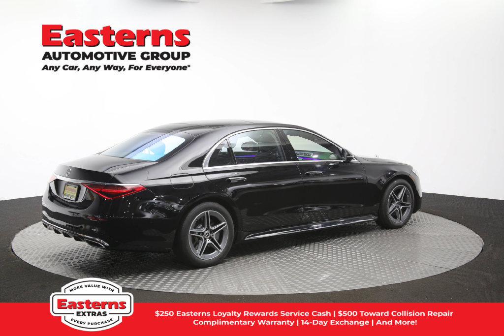 Used 2022 Mercedes-Benz S 500 4MATIC w/ AMG Line Package image 46