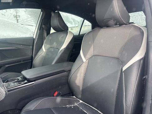 Used 2025 Toyota Camry LE image 9