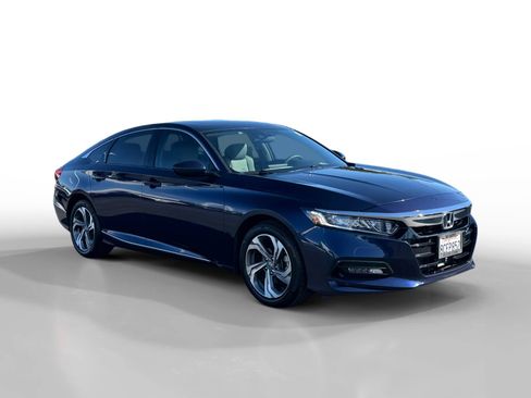 Used 2018 Honda Accord EX image 7