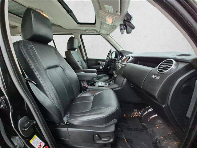 Certified 2016 Land Rover LR4 HSE LUX AWD/4WD image 25