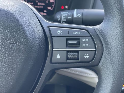 Used 2025 Honda Accord SE image 17