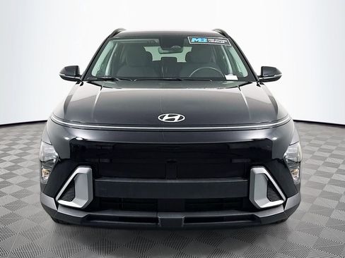 Certified 2025 Hyundai Kona SEL image 2