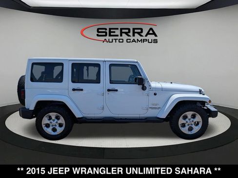 Used 2015 Jeep Wrangler Unlimited Sahara AWD/4WD image 12