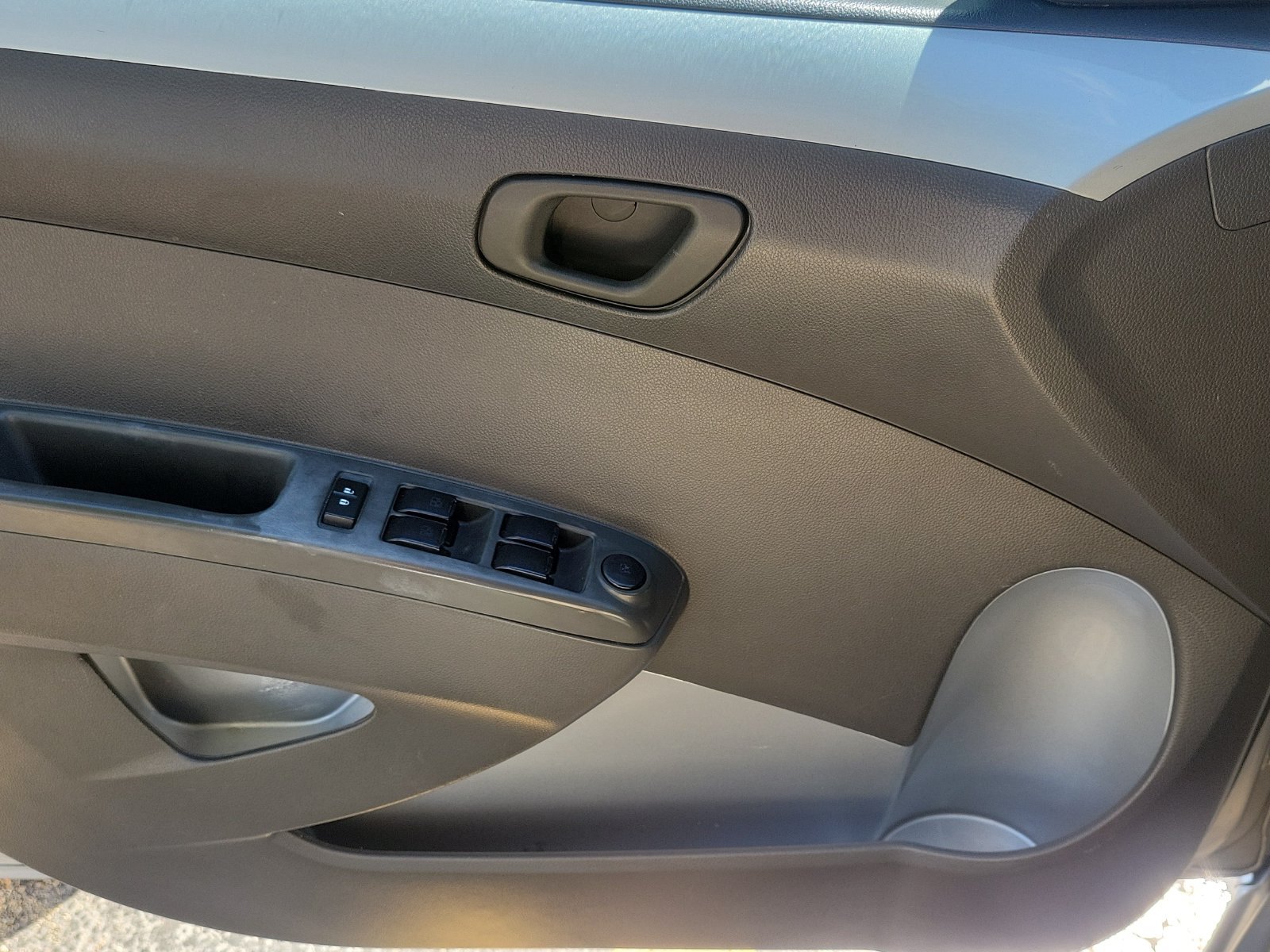 Used 2013 Chevrolet Spark LT FWD image 15