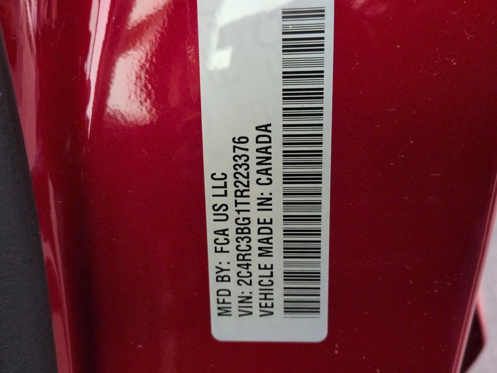 New 2026 Chrysler Pacifica Select w/ S Appearance Package AWD/4WD image 30