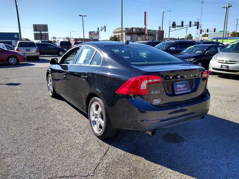 Used 2012 Volvo S60 T5 image 7