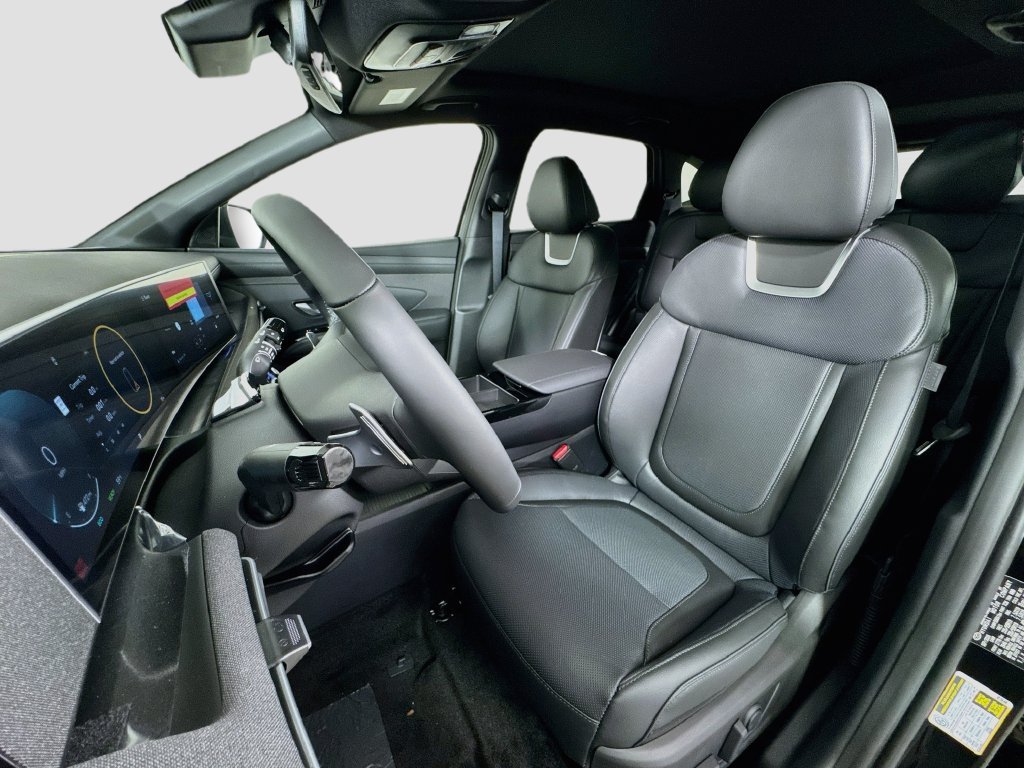 New 2026 Hyundai Tucson Limited AWD/4WD image 18