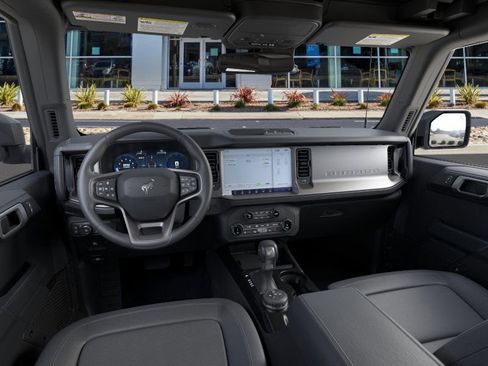 New 2026 Ford Bronco Outer Banks image 9