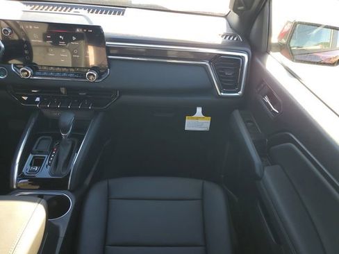 New 2026 GMC Canyon Elevation w/ Convenience Package image 26