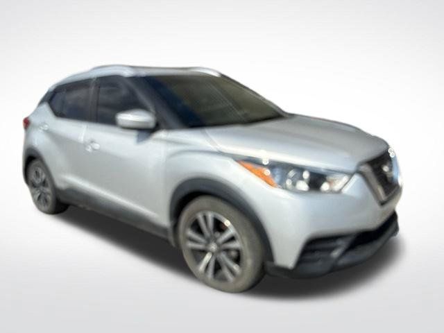 Used 2018 Nissan Kicks SV FWD image 5