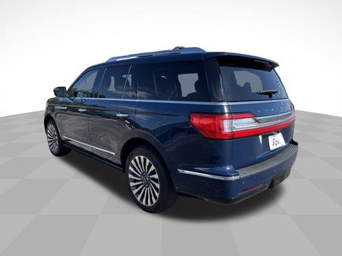 Used 2019 Lincoln Navigator Reserve image 7