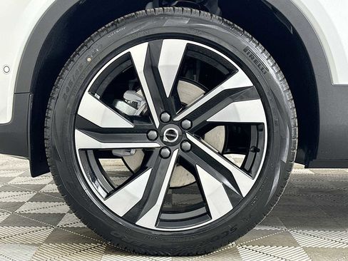 New 2026 Volvo XC40 B4 Plus w/ Protection Package image 30