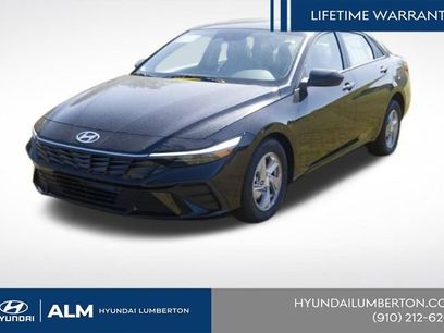 New 2026 Hyundai Elantra SE