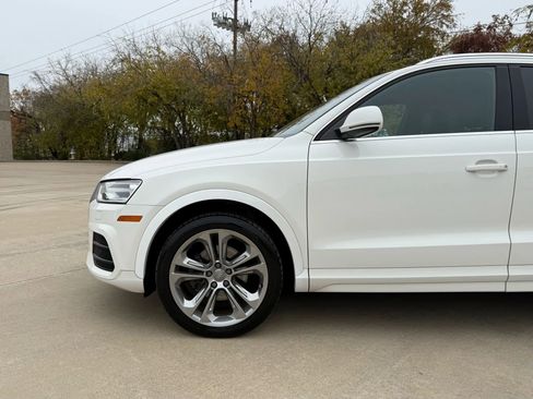 Used 2017 Audi Q3 2.0T Premium Plus w/ Premium Plus Package image 14