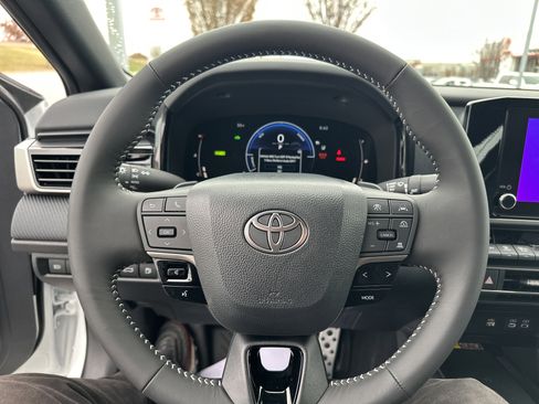 New 2025 Toyota Corolla Premium Plus image 22