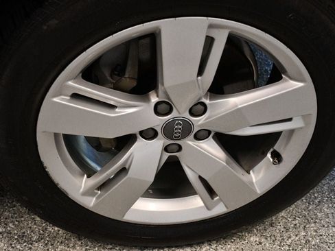 Used 2019 Audi Q5 Prestige AWD/4WD image 23