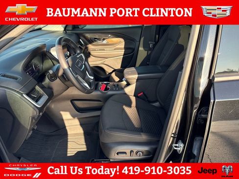Used 2021 GMC Terrain SLE w/ Driver Convenience Package FWD image 10