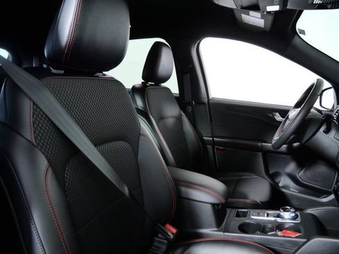 Certified 2023 Ford Escape ST-Line w/ Tech Pack #1 FWD image 8