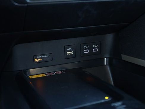 Used 2025 Toyota Camry LE image 20