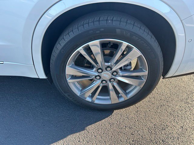 Used 2022 Cadillac XT6 Premium Luxury w/ Technology Package FWD image 12