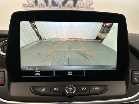 Used 2023 Chevrolet Blazer LT image 24