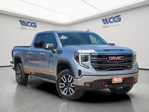 Used 2024 GMC Sierra 1500 AT4 w/ Technology Package AWD/4WD image 2