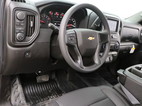Used 2026 Chevrolet Silverado 1500 W/T w/ Trailering Package image 15