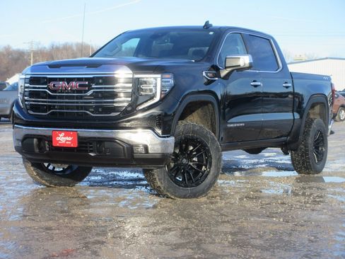 New 2026 GMC Sierra 1500 SLT w/ SLT Convenience Package image 8