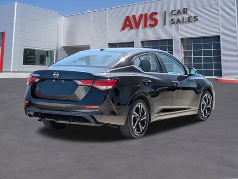 Used 2025 Nissan Sentra SV FWD image 6