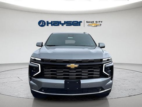 New 2026 Chevrolet Suburban High Country AWD/4WD image 2